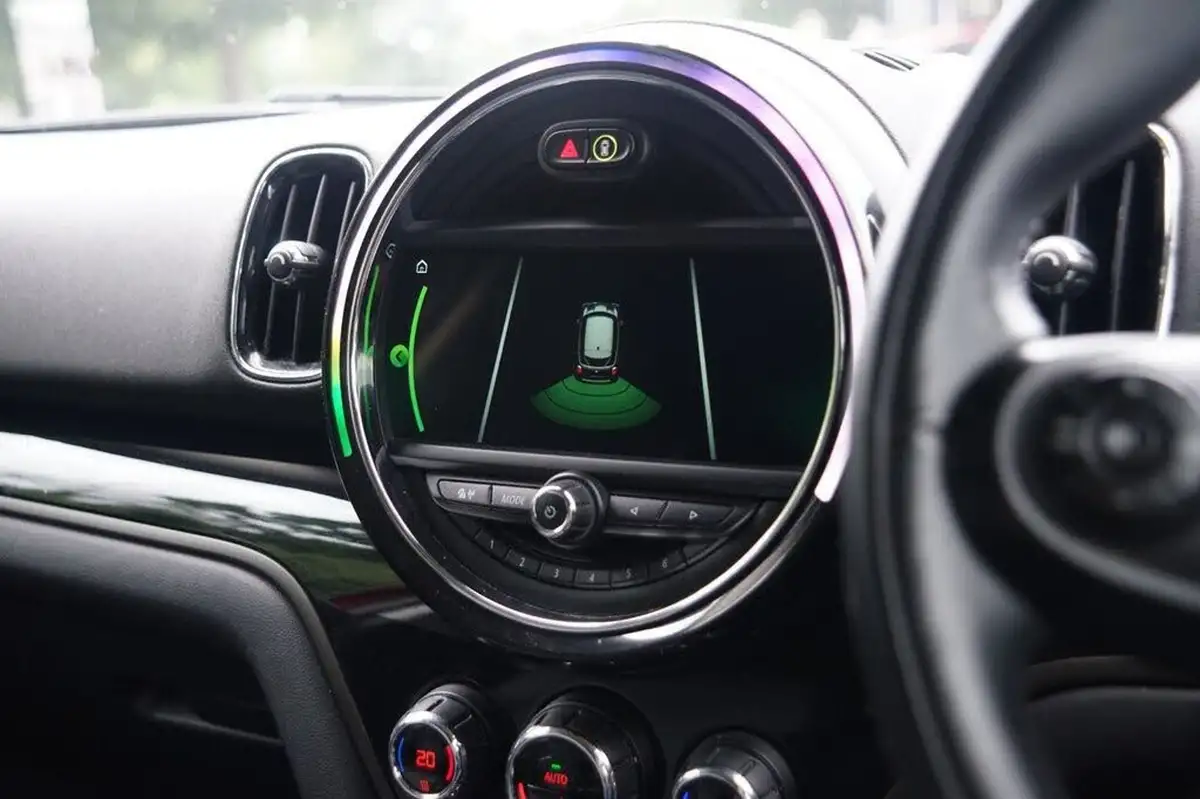 2017-mini-countryman-20td-cooper-d-ss-auto-big-5