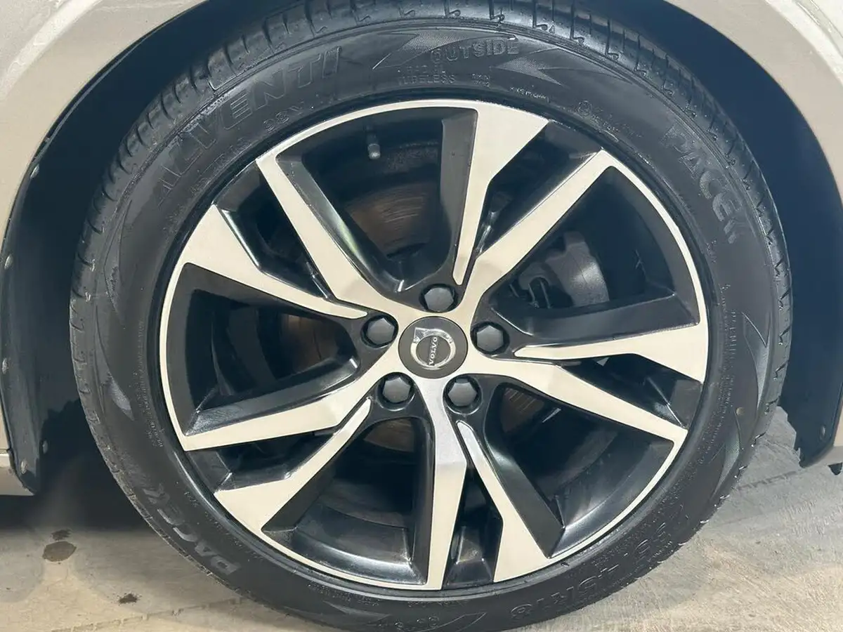 2019-volvo-v60-20td-d3-r-design-big-29