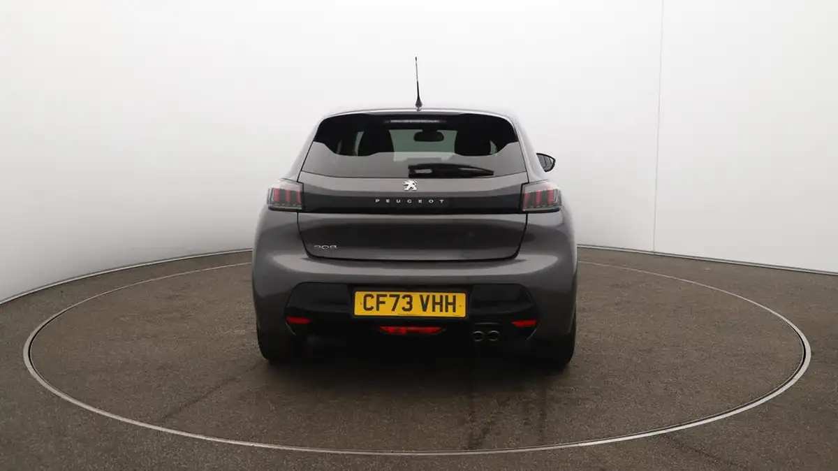 2023-peugeot-208-12-puretech-allure-premium-130ps-eat8-big-53