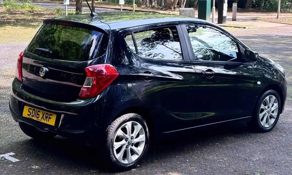 2016-vauxhall-viva-10i-sl-big-6