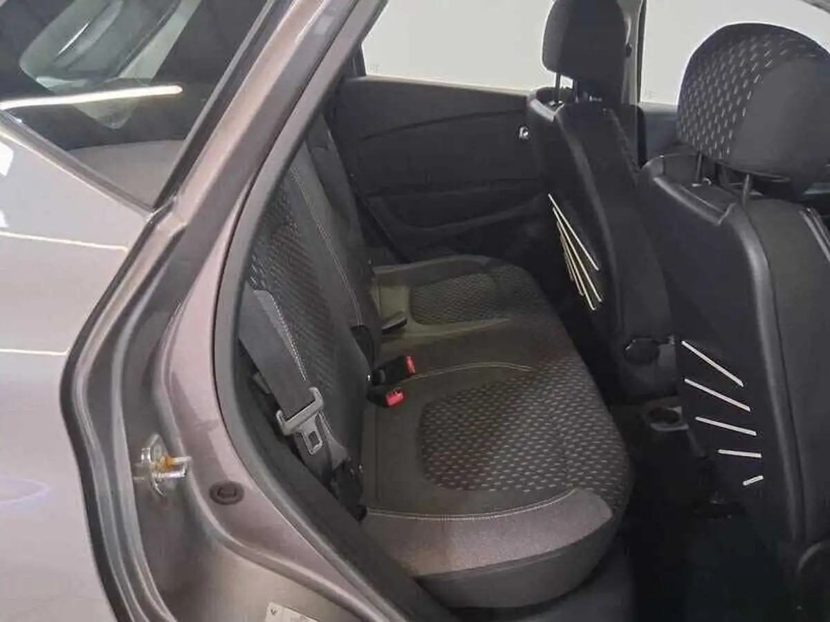 2017-renault-captur-09-tce-dynamique-nav-big-11