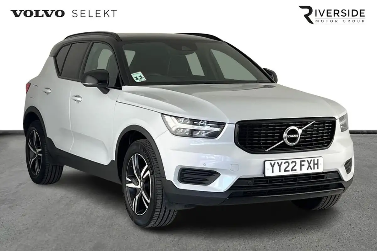 2021-volvo-xc40-15-t3-r-design-161bhp-big-0