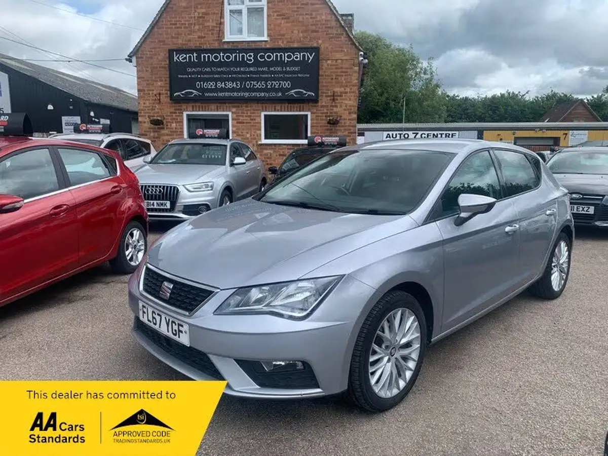 2017-seat-leon-12-tsi-se-dynamic-technology-hatchback-big-0