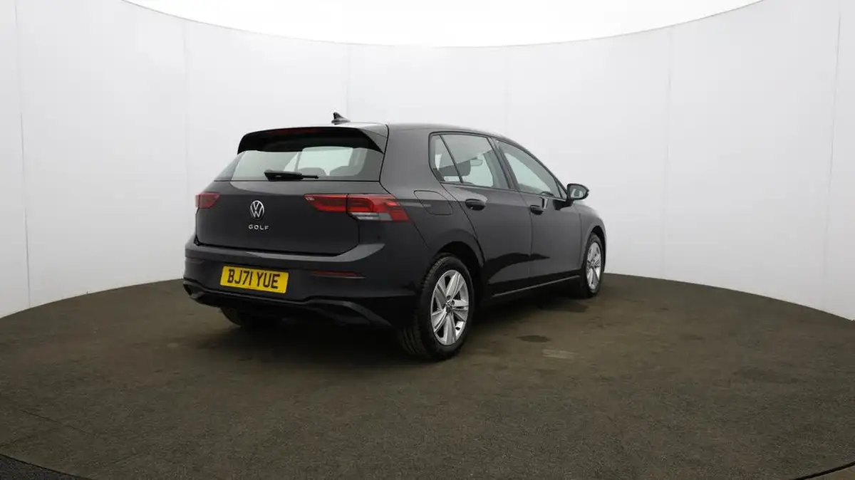 2021-volkswagen-golf-15-tsi-life-130ps-hatchback-big-59