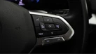 2021-volkswagen-golf-15-tsi-life-130ps-hatchback-small-22