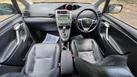 2012-toyota-verso-22td-tr-small-1
