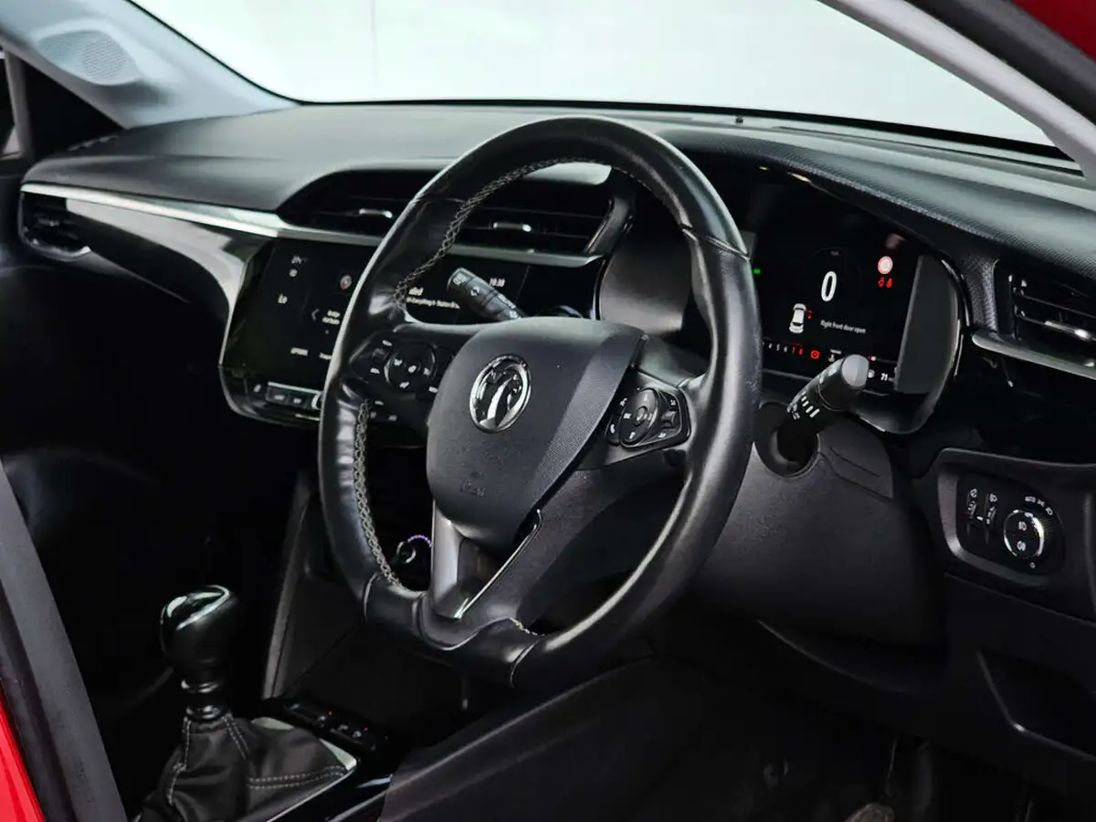 2020-vauxhall-corsa-12-turbo-elite-nav-premium-big-2