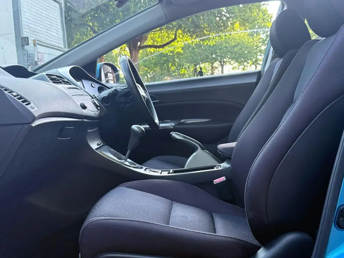 2010-honda-civic-22td-es-22i-ctdi-big-9