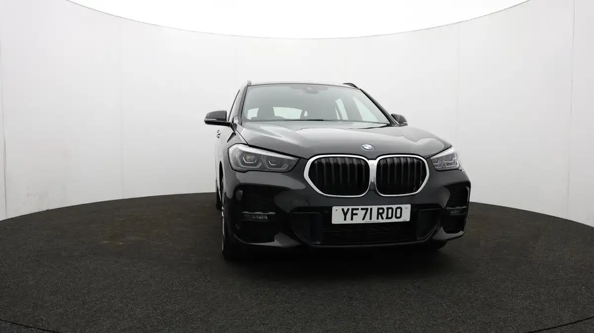2021-bmw-x1-15-sdrive18i-m-sport-tech-pack-ii-dct-big-47