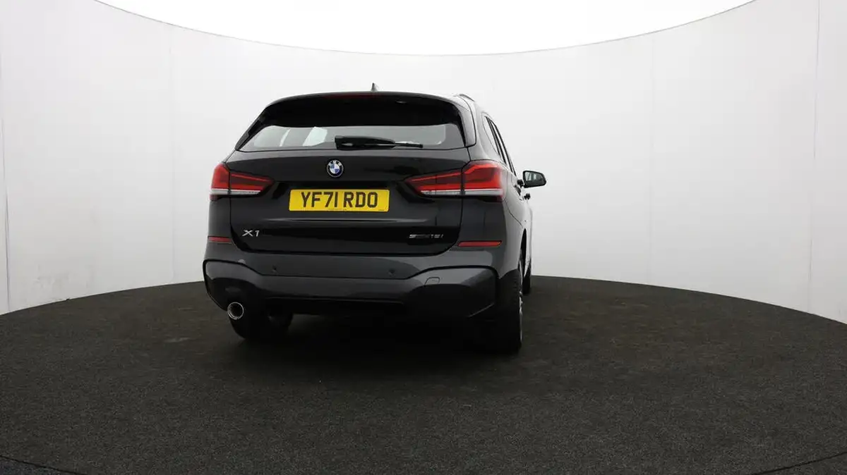 2021-bmw-x1-15-sdrive18i-m-sport-tech-pack-ii-dct-big-71