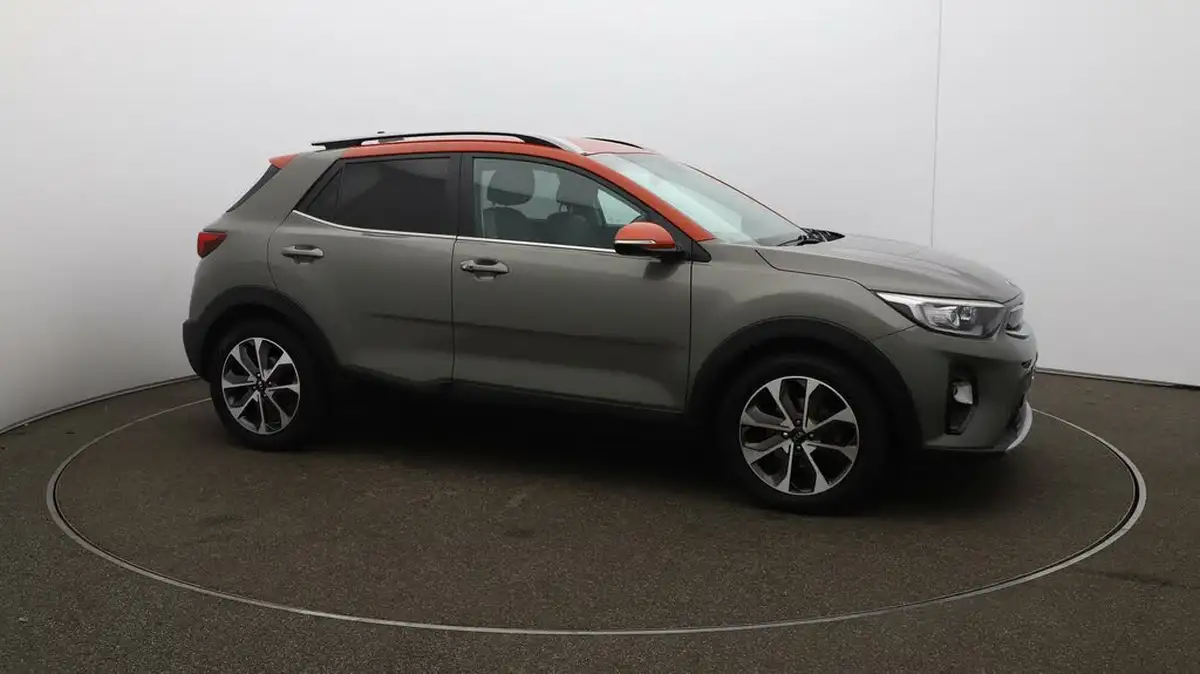 2018-kia-stonic-10-t-gdi-4-big-46