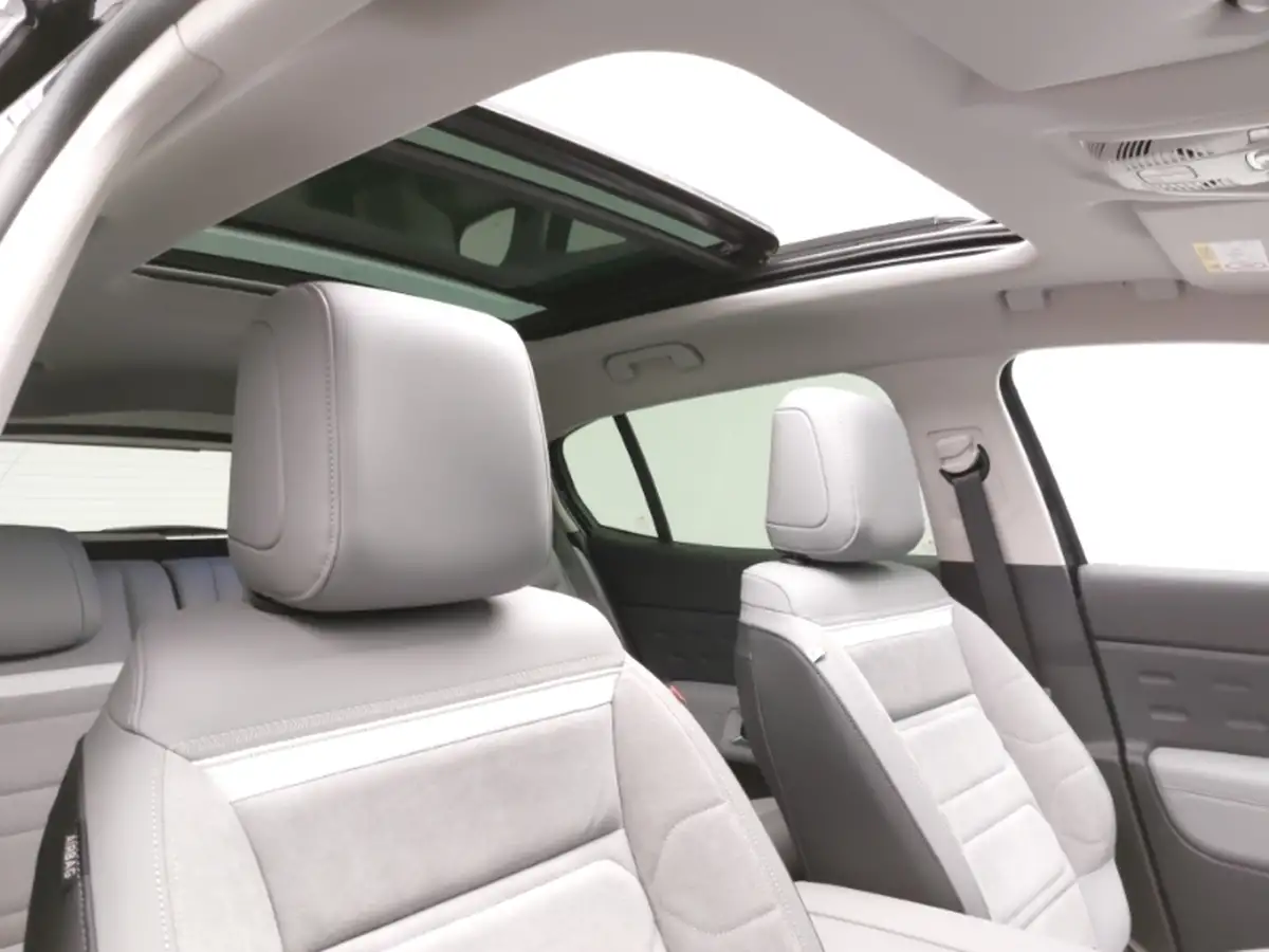 2024-citroen-c5-aircross-16-puretech-e-series-big-11
