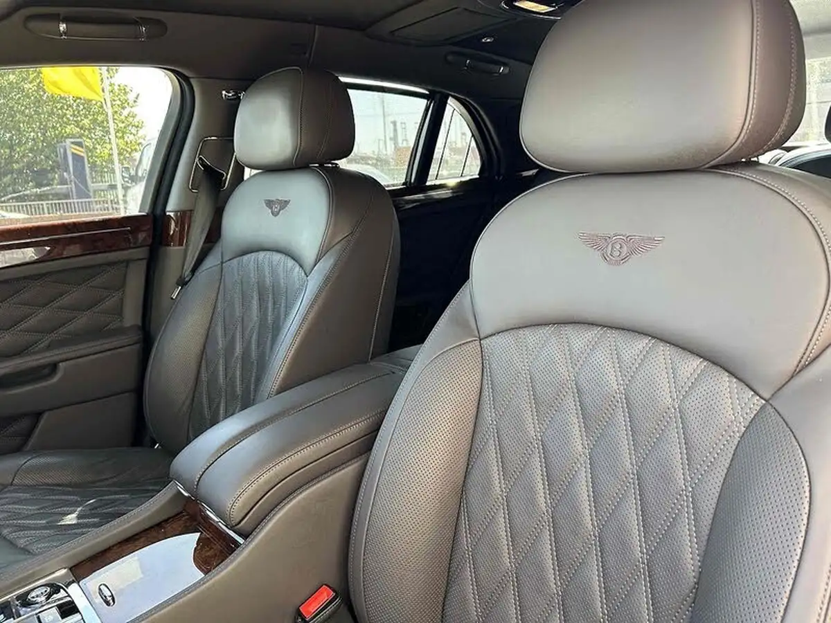 2016-bentley-mulsanne-675-speed-big-11