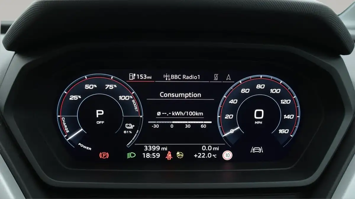 2023-audi-q4-e-tron-50e-sport-station-wagon-big-10