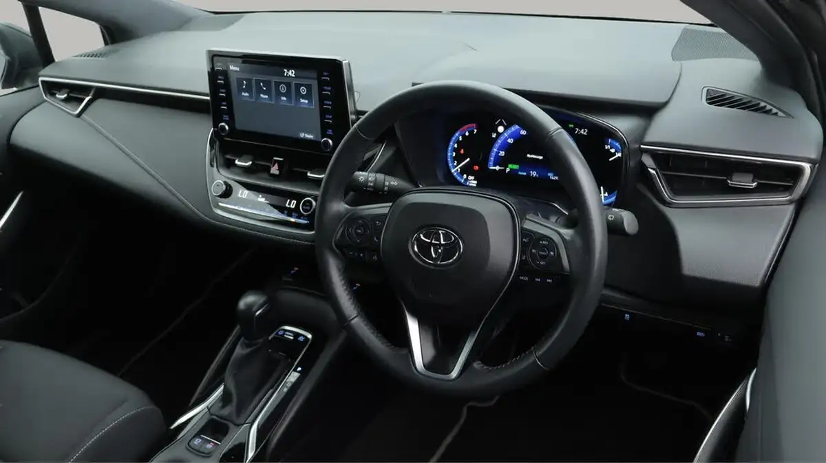 2021-toyota-corolla-18-vvt-i-icon-spare-wheel-hatchback-5d-big-9
