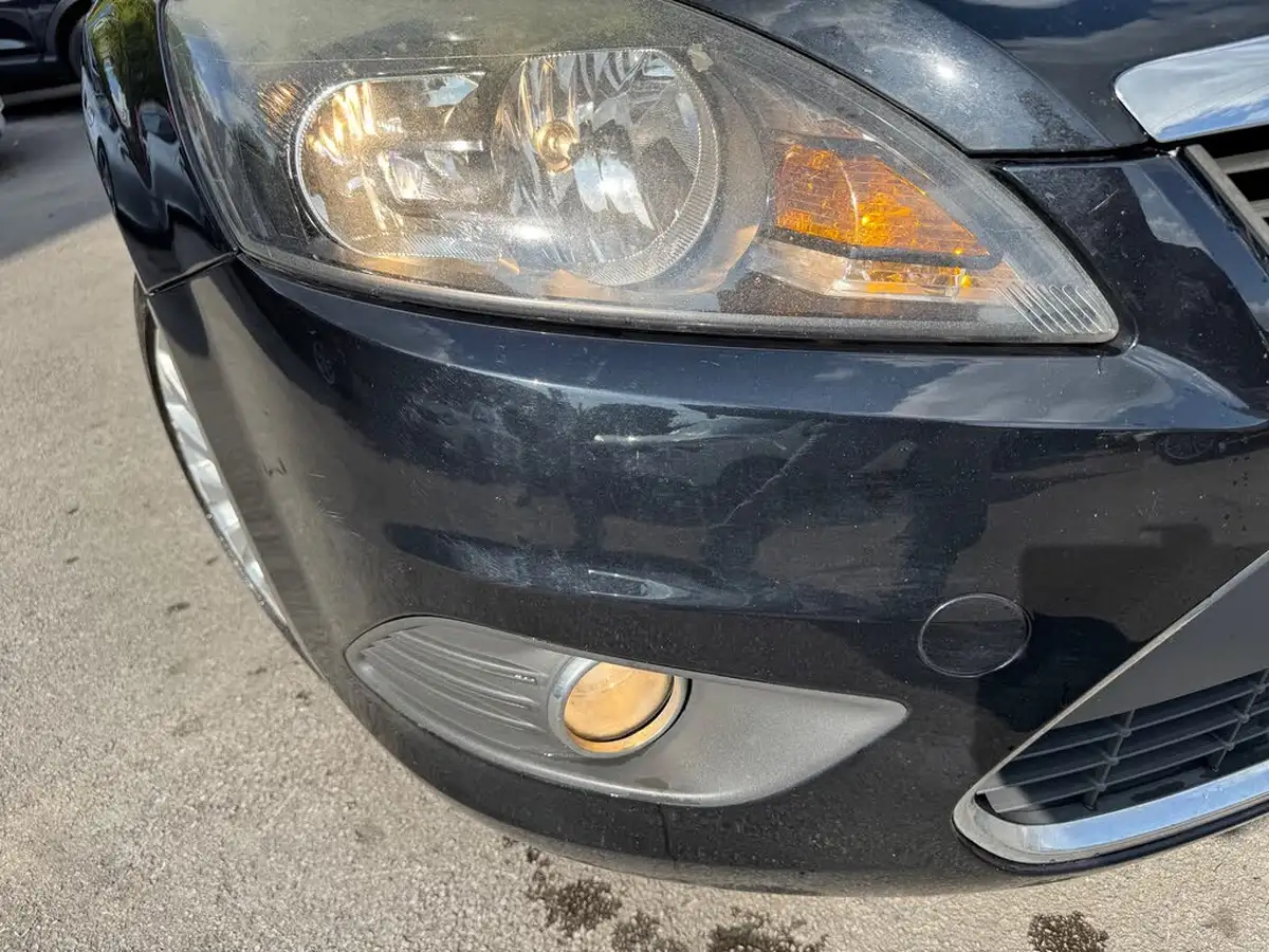 2010-ford-focus-16td-titanium-hatchback-big-20