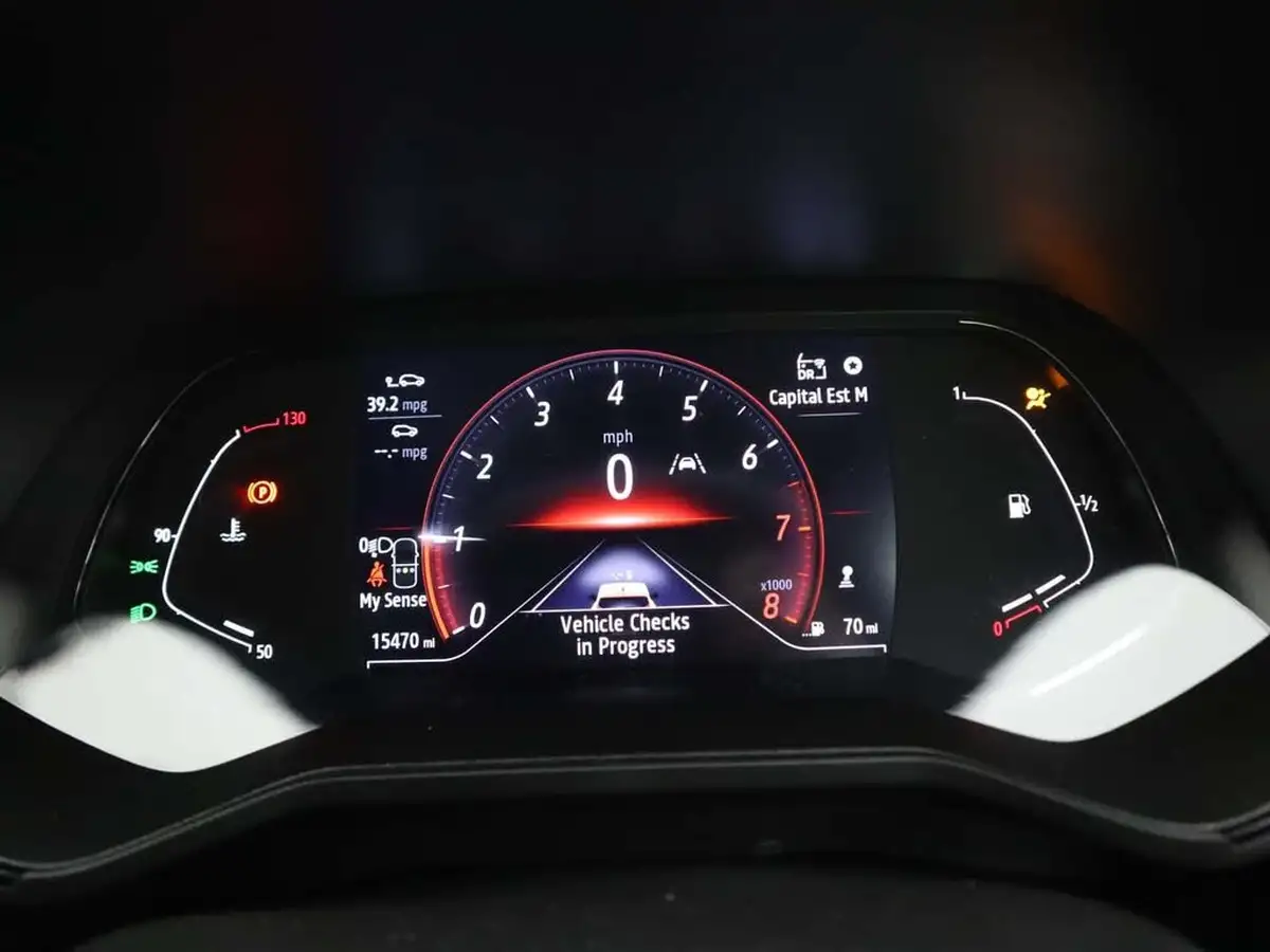 2021-renault-clio-10-tce-rs-line-90ps-big-16