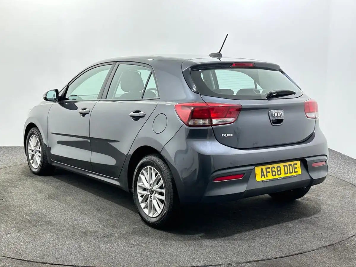 2018-kia-rio-125-2-big-5