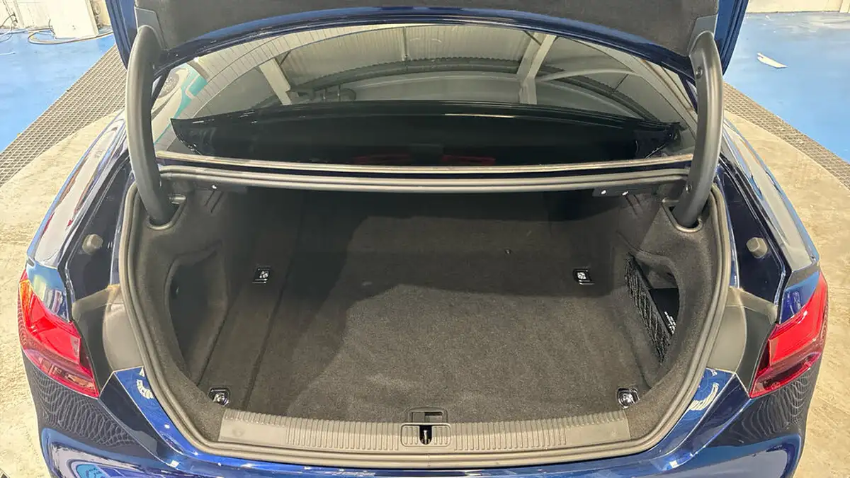 2021-audi-a5-20-35-tfsi-s-line-coupe-2d-big-14