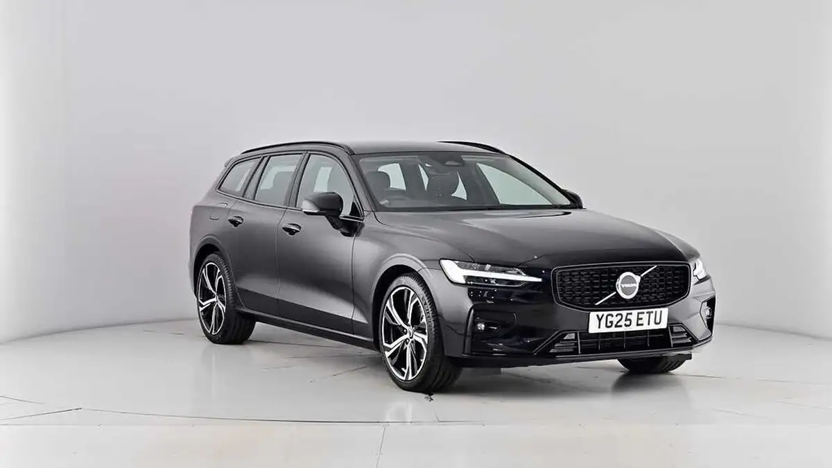 2025-volvo-v60-20-b4-plus-station-wagon-big-50