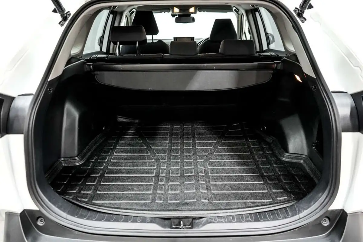2020-toyota-rav4-25-vvt-i-design-219bhp-big-11