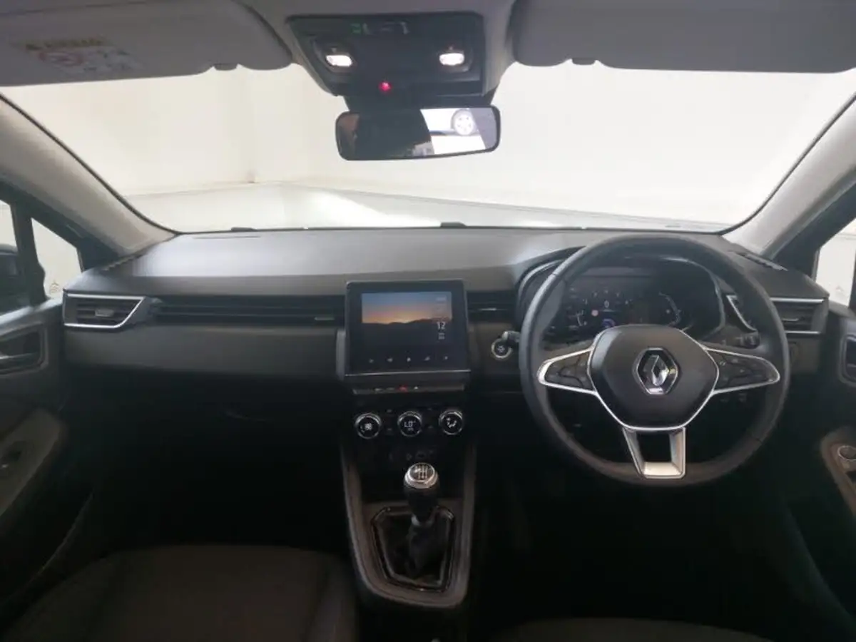 2023-renault-clio-10-tce-evolution-big-2