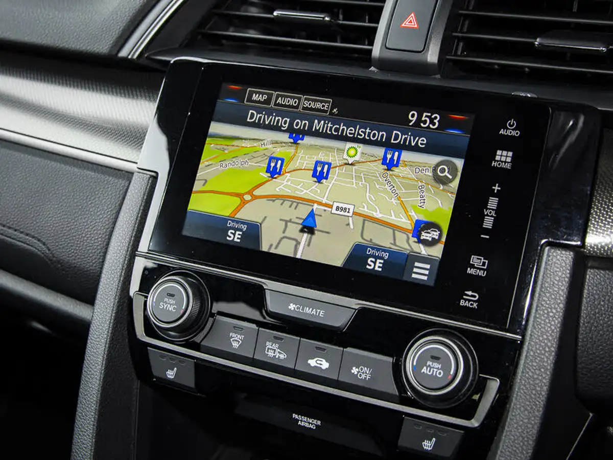 2019-honda-civic-15-vtec-turbo-prestige-cvt-big-11