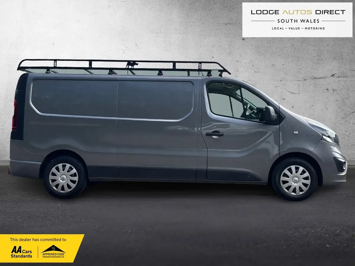 2018-vauxhall-vivaro-16cdti-sportive-2900-l2h1-125pseu6-biturbo-ss-ecotec-panel-big-6
