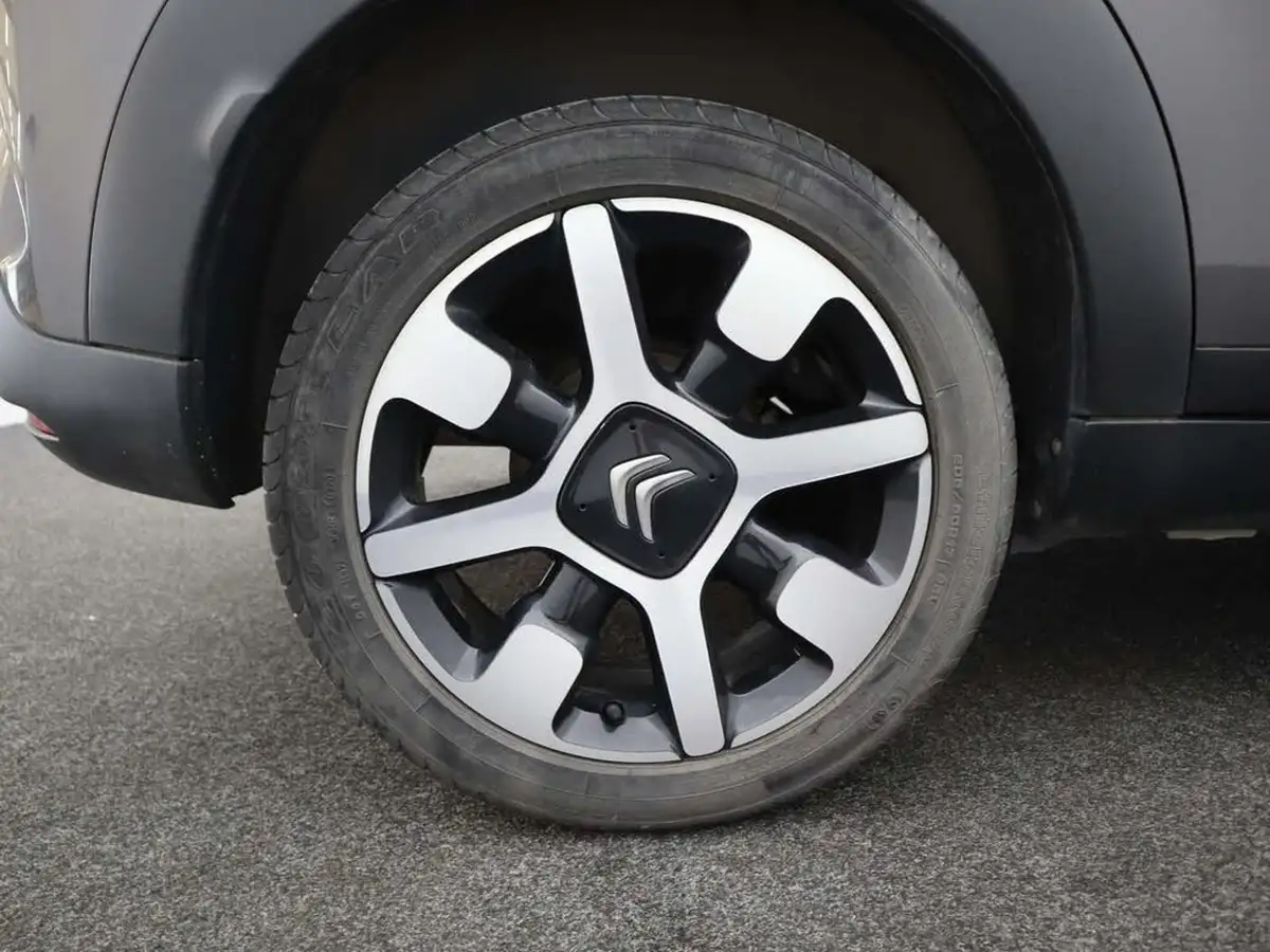 2020-citroen-c4-cactus-12-puretech-flair-110ps-big-5