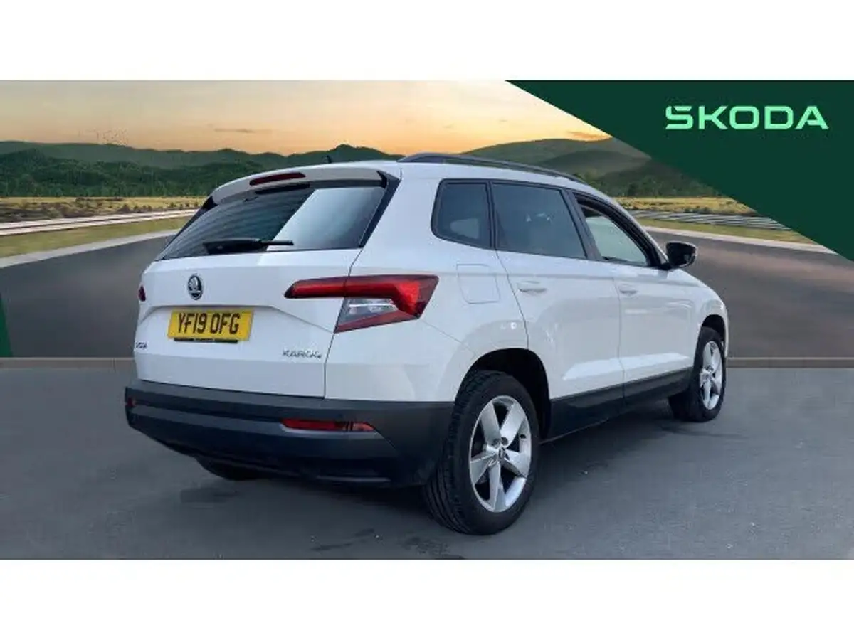 2019-skoda-karoq-15-tsi-se-big-2