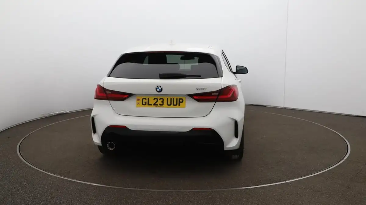 2023-bmw-1-series-15-118i-m-sport-lcp-dct-big-58