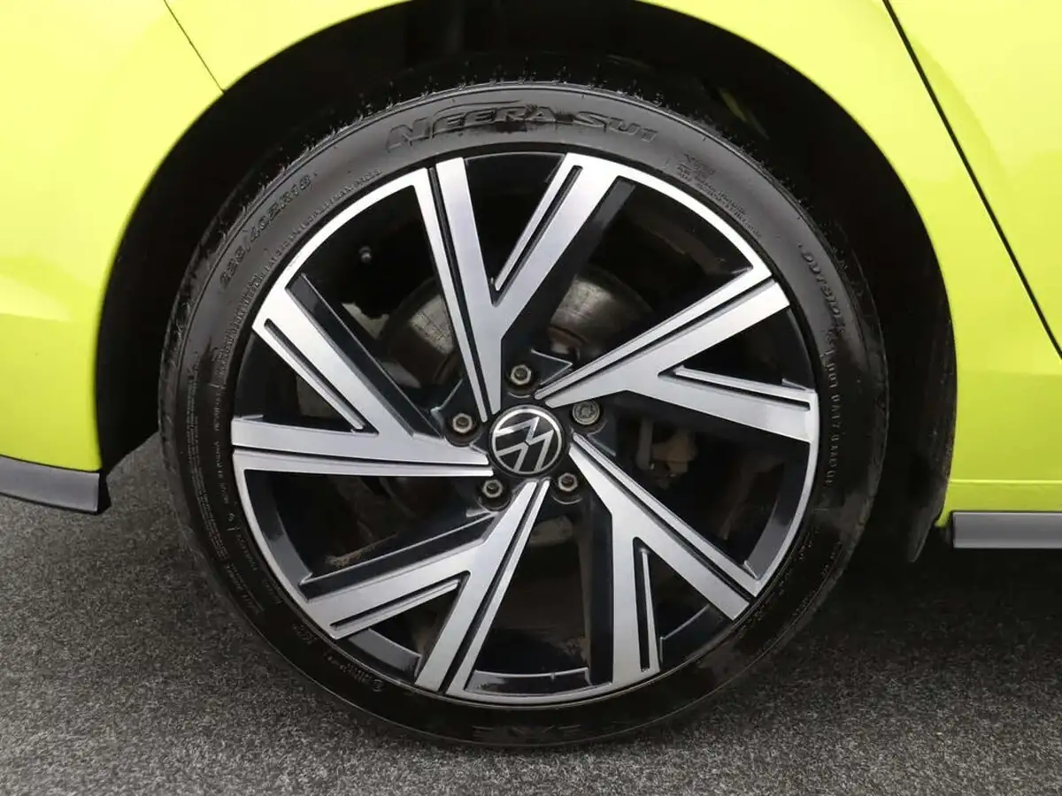 2021-volkswagen-golf-15-etsi-r-line-150ps-hatchback-big-6
