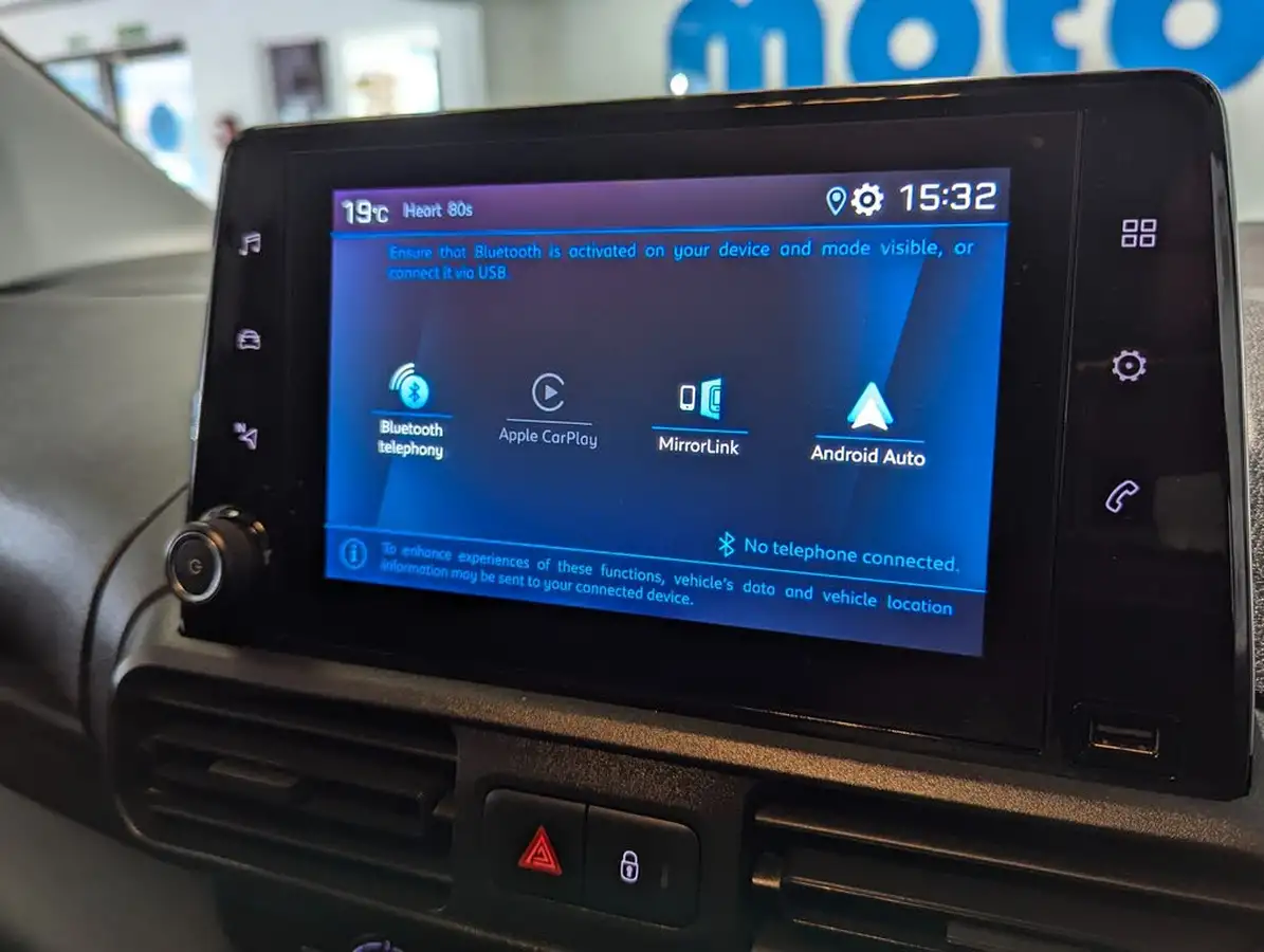 2020-peugeot-partner-15-bluehdi-1000-professional-100ps-eu6dt-panel-big-27