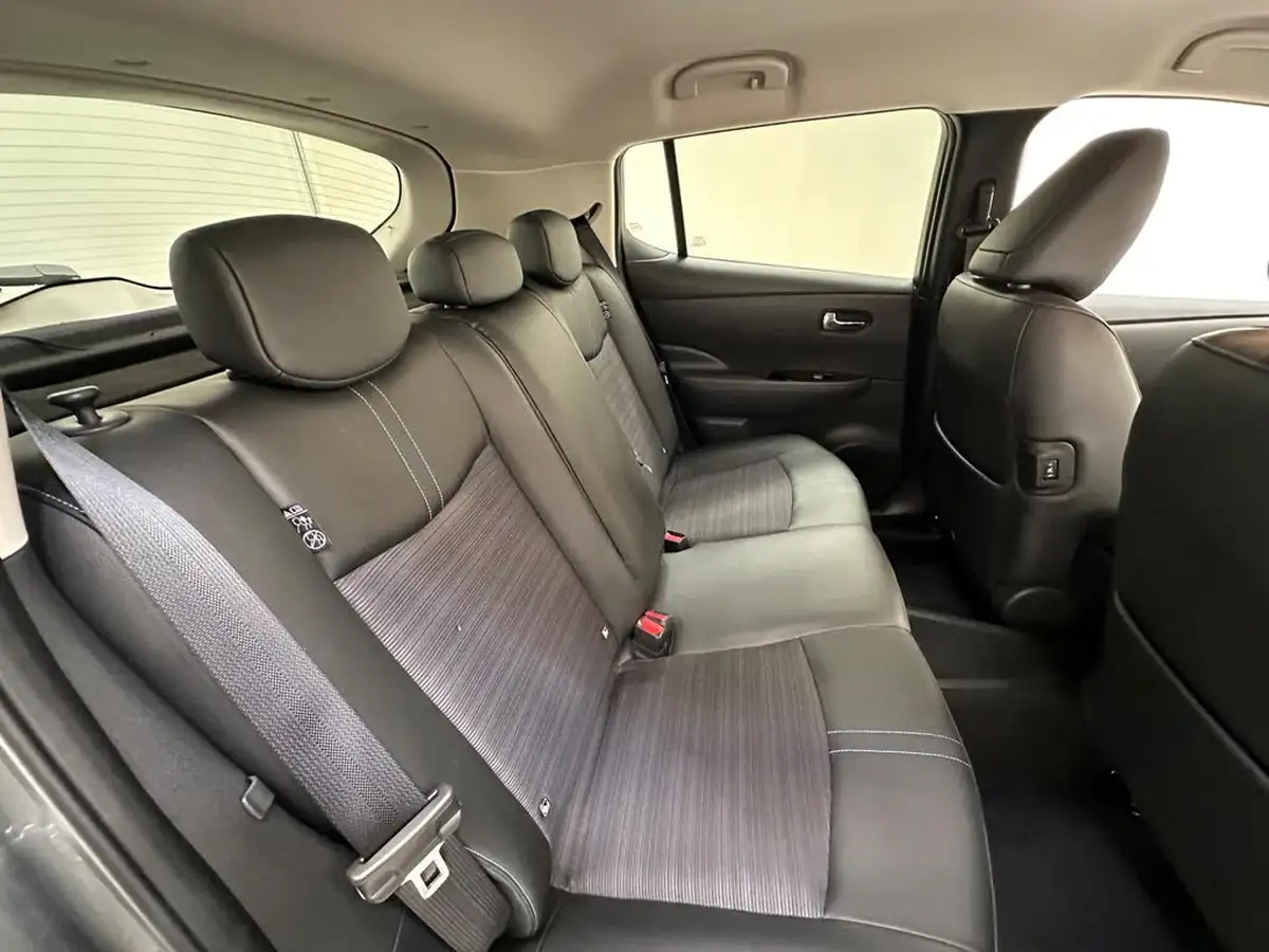 2020-nissan-leaf-e-n-connecta-big-19
