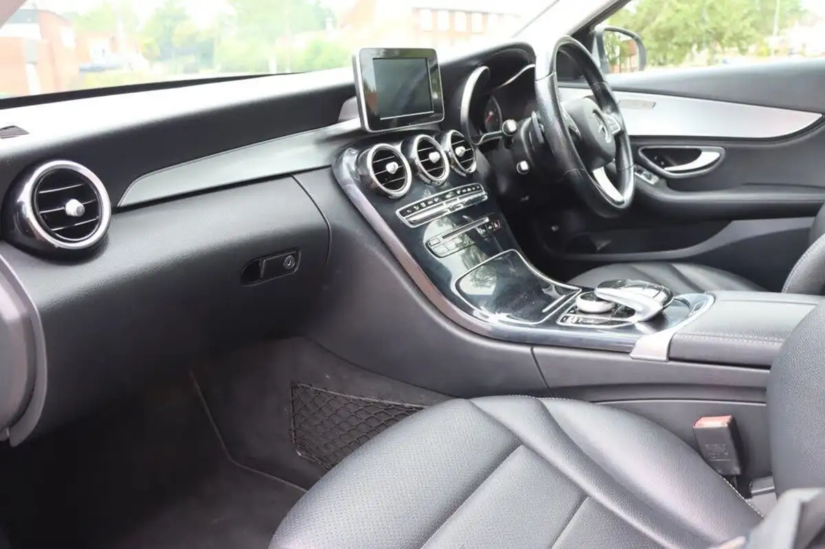 2014-mercedes-benz-c-class-21td-c220-cdi-sport-21cdi-bluetec-7g-tronic-plus-big-23