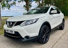 2017-nissan-qashqai-15dci-tekna-small-11