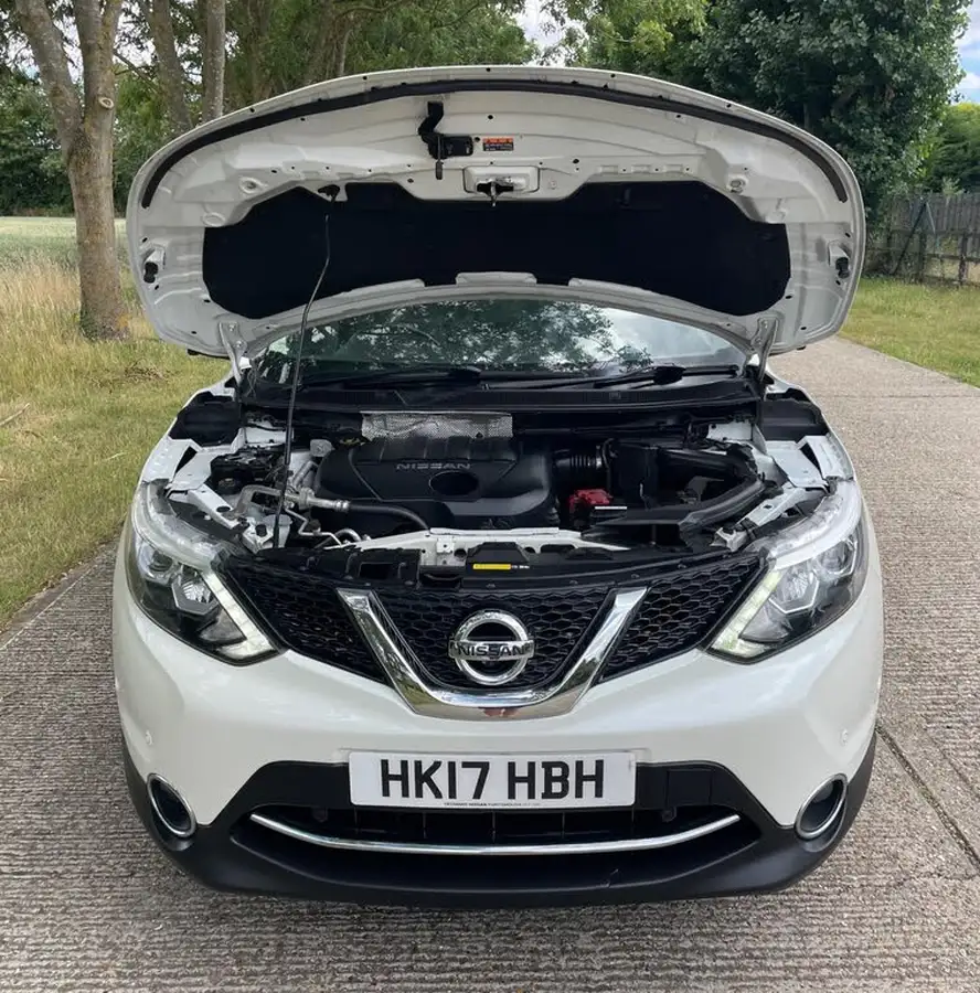 2017-nissan-qashqai-15dci-tekna-big-52