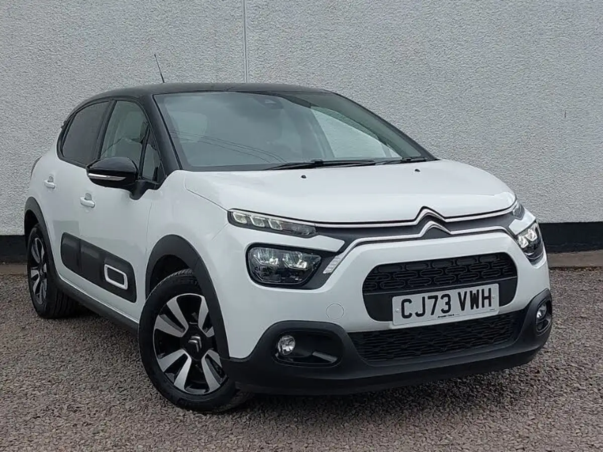 2024-citroen-c3-12-puretech-plus-110ps-eat6-big-0