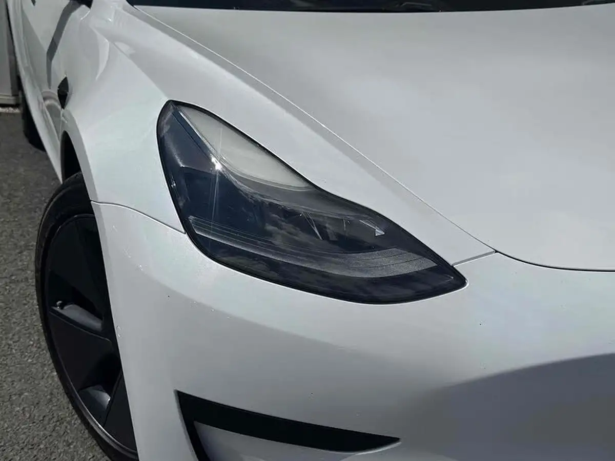 2021-tesla-model-3-e-standard-plus-big-6