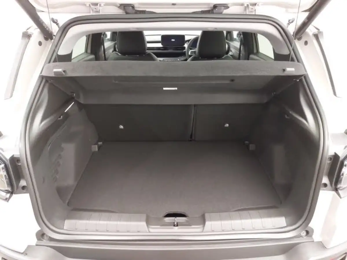 2025-jeep-avenger-12-gse-summit-big-7
