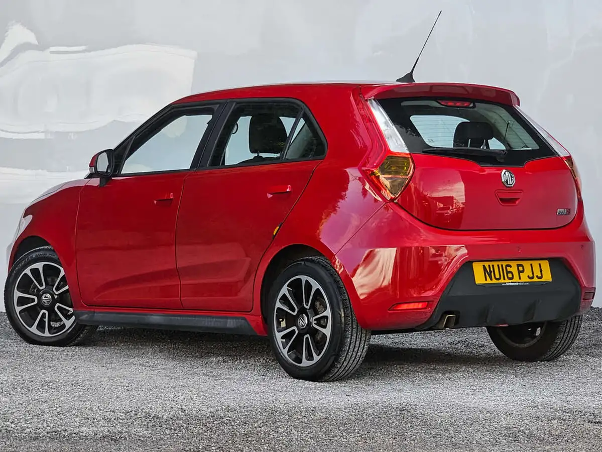 2016-mg-mg3-15-vti-tech-3style-ss-big-1