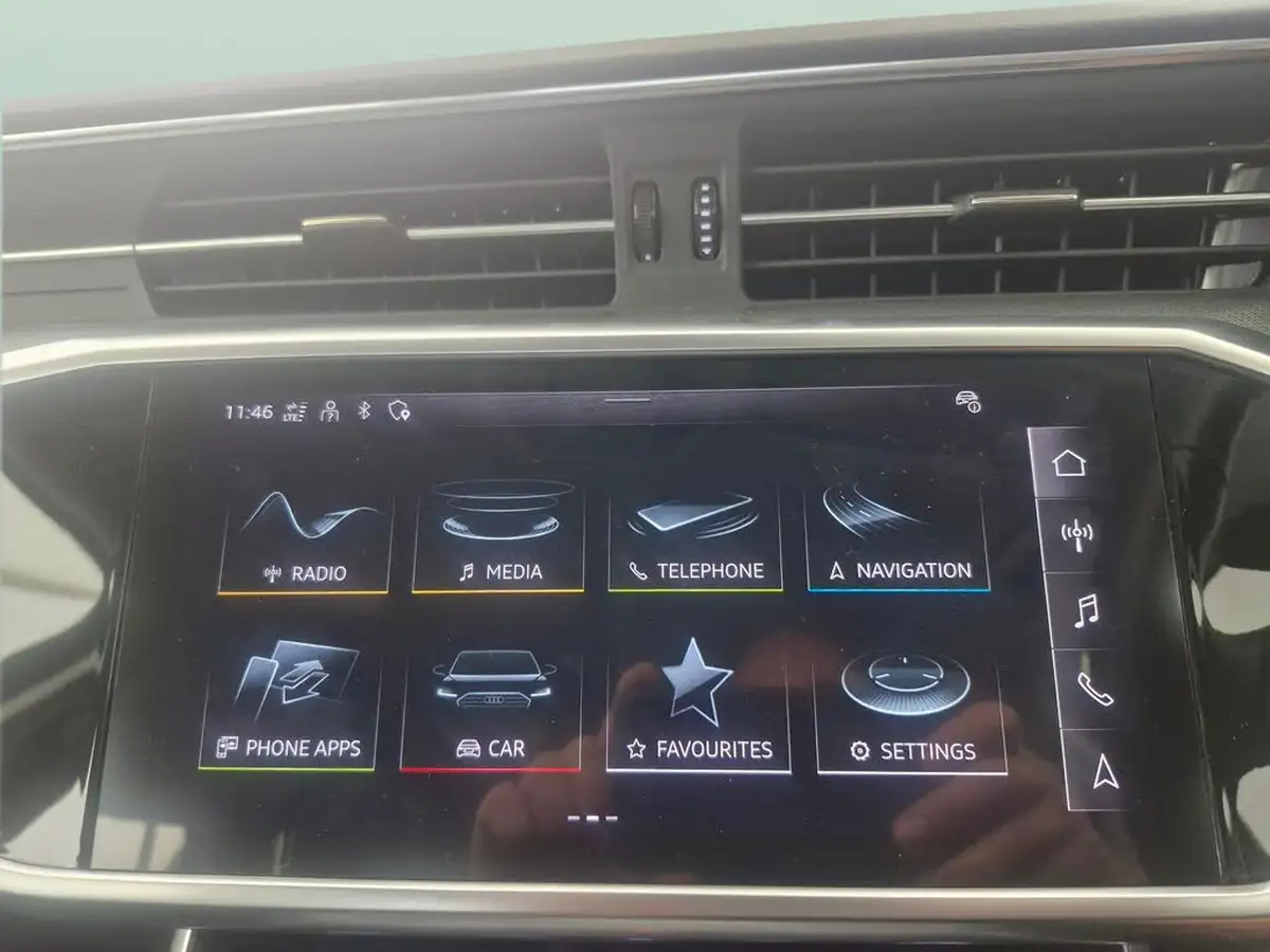 2022-audi-a6-saloon-20-40-tfsi-sport-big-28