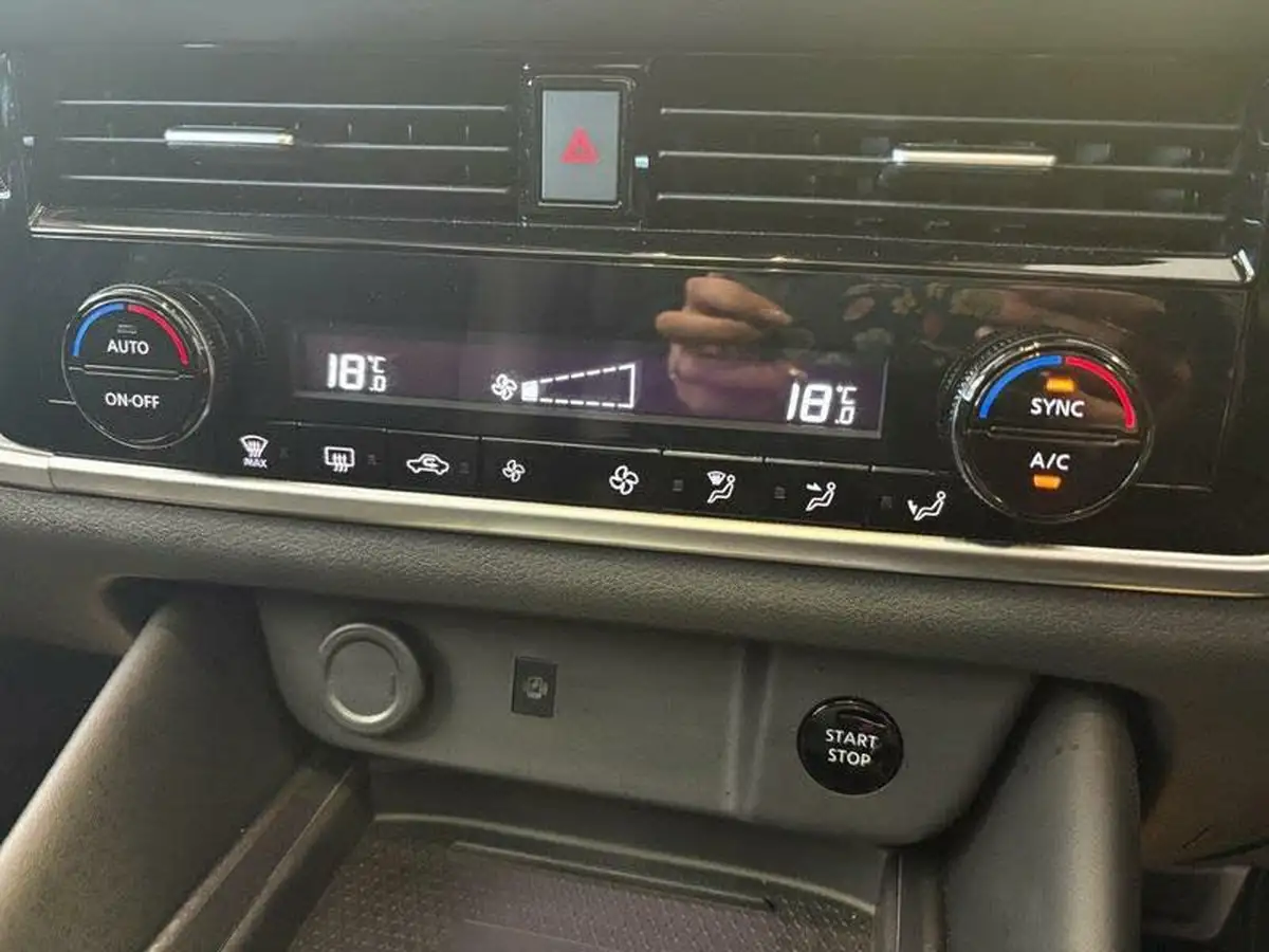 2024-nissan-qashqai-15-n-connecta-glass-roof-pack-big-21