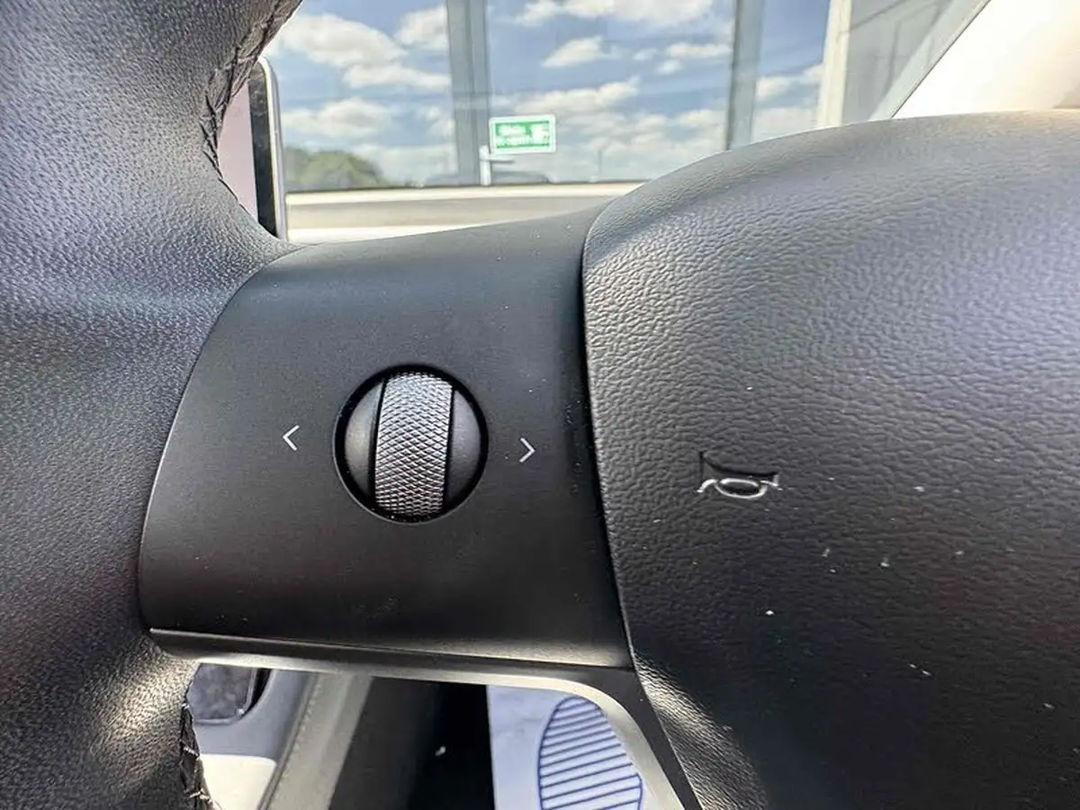 2021-tesla-model-3-e-standard-plus-big-30