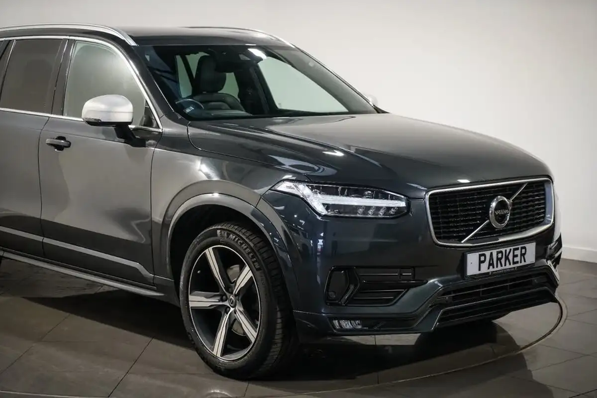 2019-volvo-xc90-20td-d5-r-design-big-6