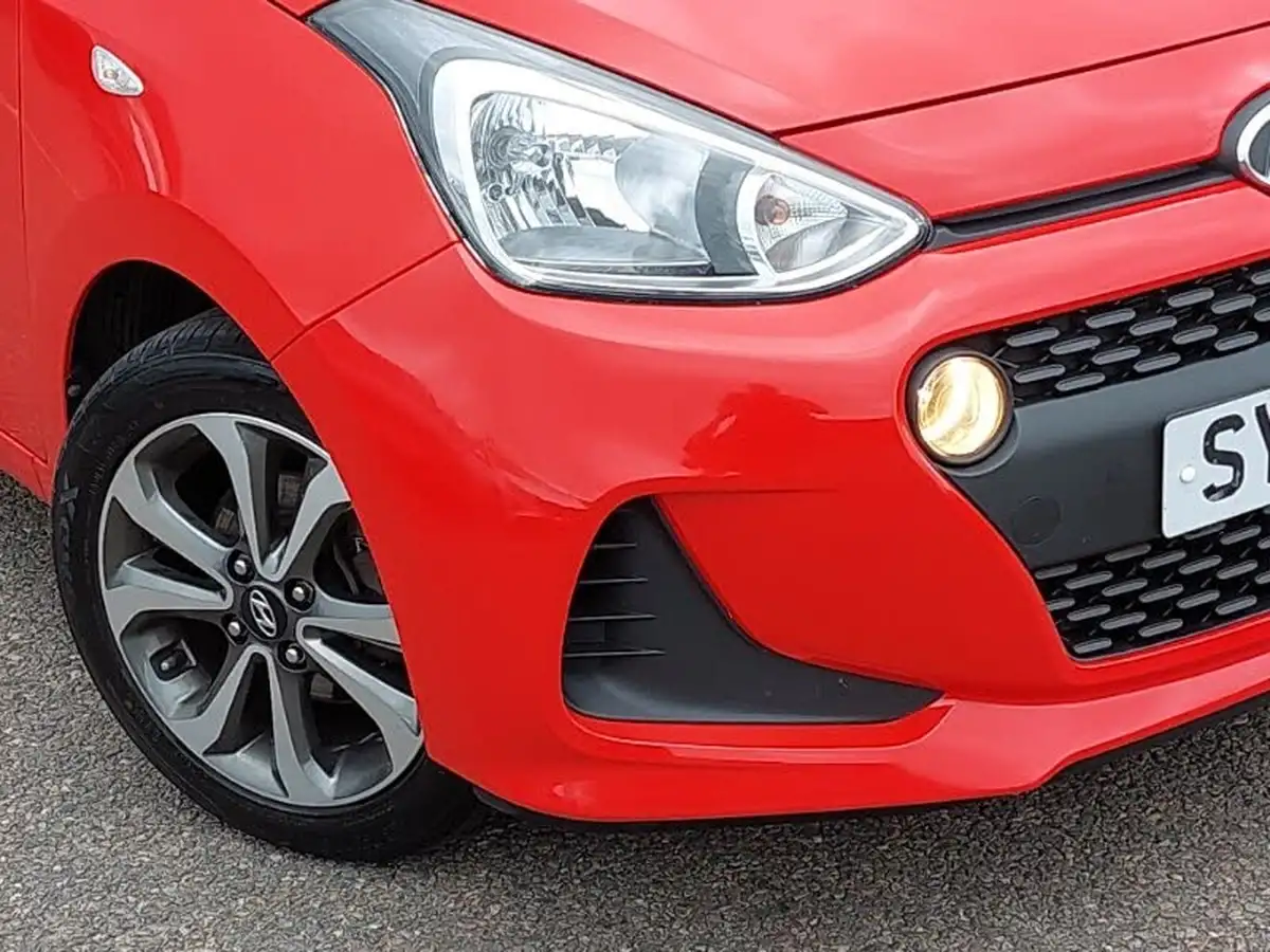 2020-hyundai-i10-10-play-big-8