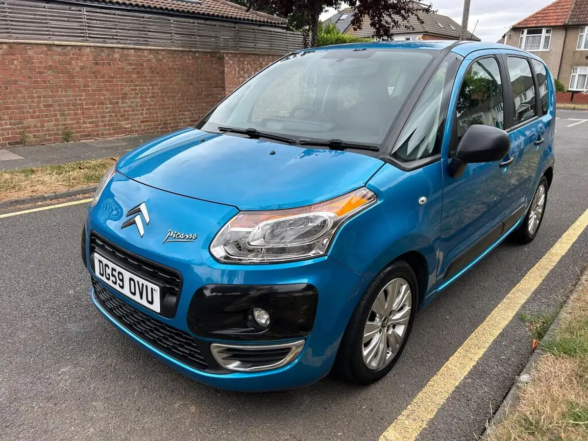 2009-citroen-c3-picasso-16hdi-vtr-big-1