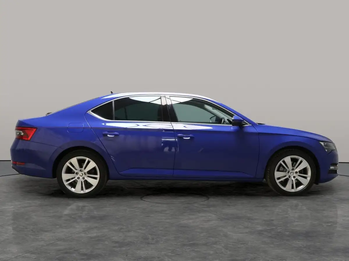 2021-skoda-superb-15-tsi-se-l-hatchback-big-10