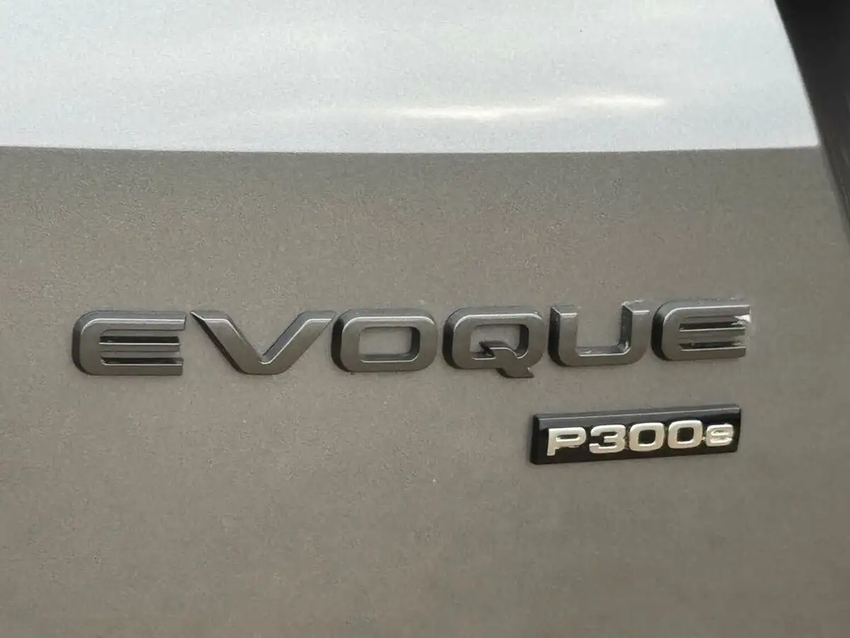2021-land-rover-range-rover-evoque-15-p300e-r-dynamic-s-big-37