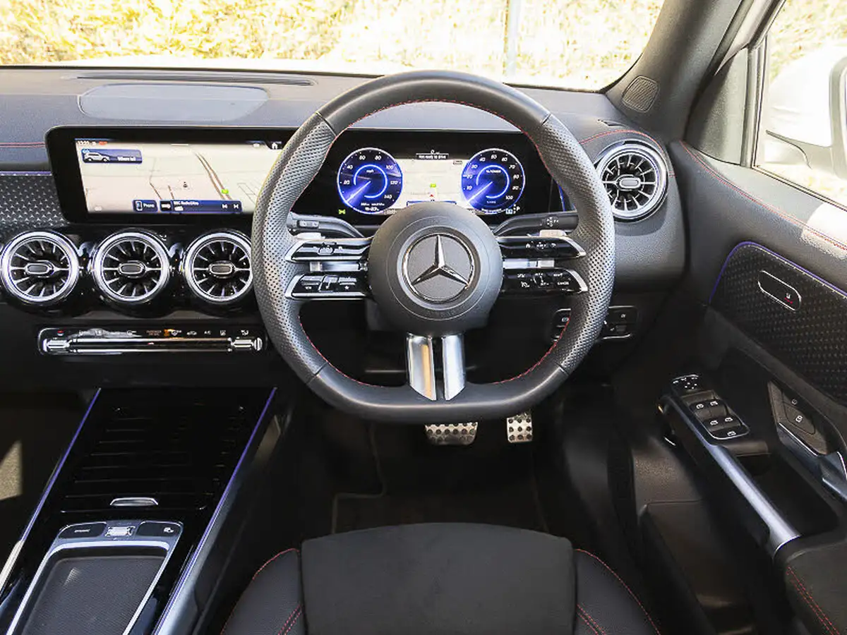 2024-mercedes-benz-eqb-e-eqb-350-amg-line-executive-big-6